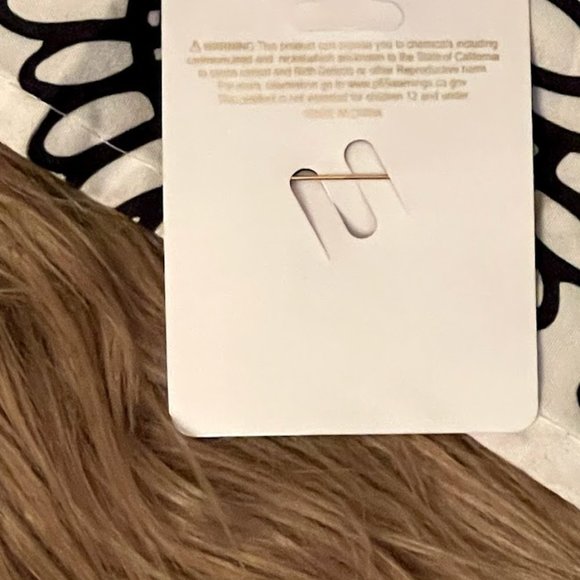 COPY - I Love Jesus Keychain and Brooch Set - Picture 7 of 7